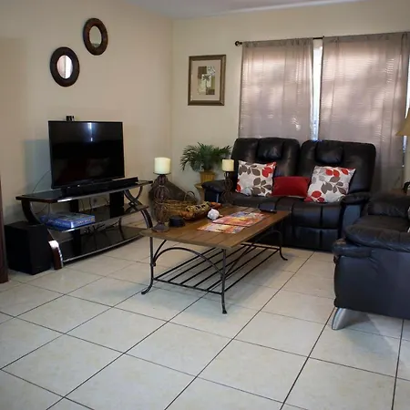 Great Location Near Downtown & Airport Villa Tampa Exterior photo