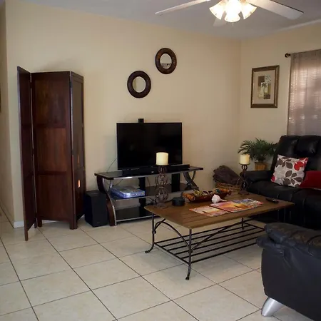 Great Location Near Downtown & Airport Villa Tampa Exterior photo