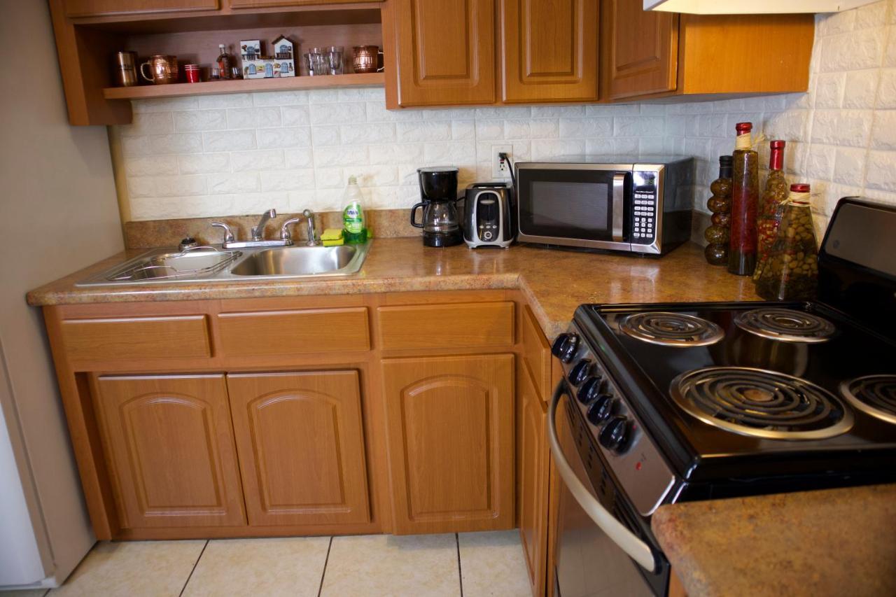 Holiday home Great Location Near Downtown & Airport